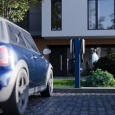 VW StationMaster for Two laadstation met bodemplaat in grijs thumbnail